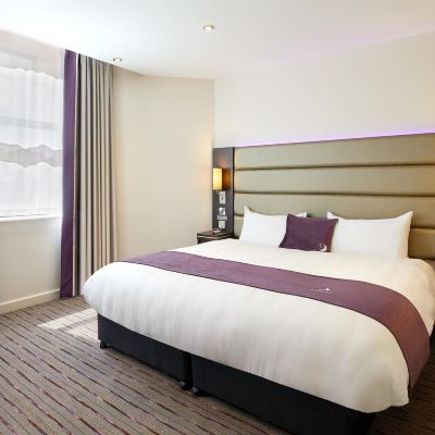 Standard Double Room With Roll-in Shower Premier Inn Manchester Trafford Centre West Promo Code