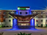 Holiday Inn Express & Suites EFFINGHAM by IHG Hotels in Effingham County