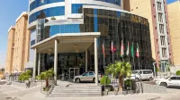Wahaj Boulevard Hotel Hotele w: 