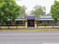 Berry Village Boutique Motel Hotels in Berry