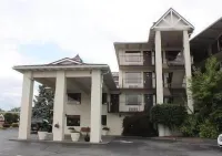 Landmark Inn Hotels in 