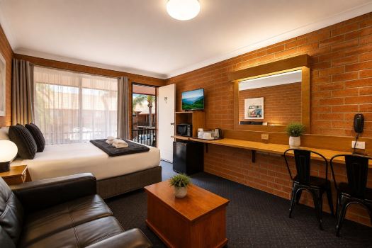 Royal Palms Motor Inn