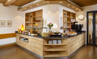 Hotel Jardin Public - Housity
