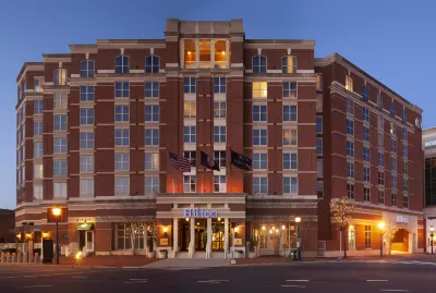 Hilton Alexandria-Old Town Hotels in 