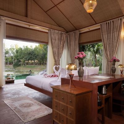 Lakeside Villa with Private Pool Mane Family Vacation Promo Code