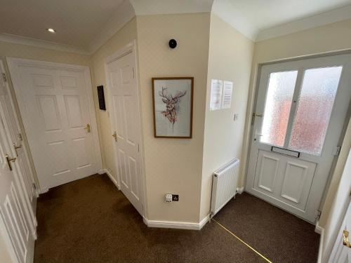 两卧室联排别墅