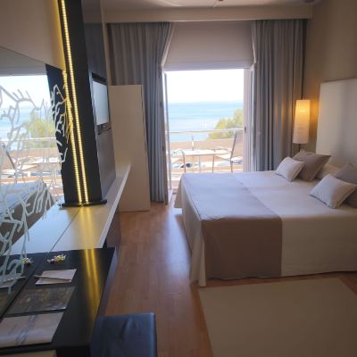 Standard Double Room With Sea View Canyelles Platja Promo Code