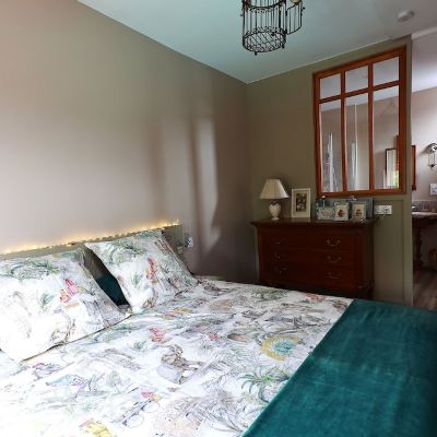 Superior Suite, Private Bathroom, Garden View (La Chambre De Jeanne)