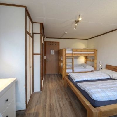 Standard Quadruple Room with Private Bathroom