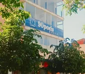 Hostel 90Pods & C O Working Отели в г. 