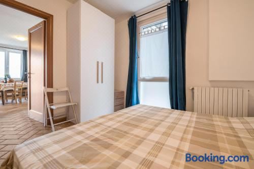 高级一卧室带阳台公寓