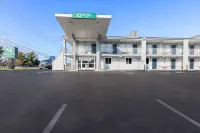 Quality Inn Nashville - Opryland Area Hotel a 