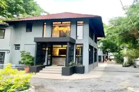 塔拉明杜萊亞亨利度假村 住宿飯店