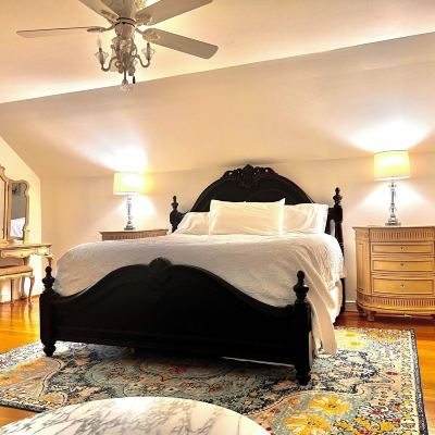 Rhododendron Suite Colonial Gardens Promo Code