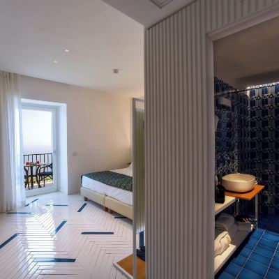 Camera King Hotel Graal Promo Code