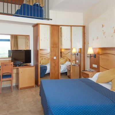 Duplex Studio Hotel Garbi Promo Code