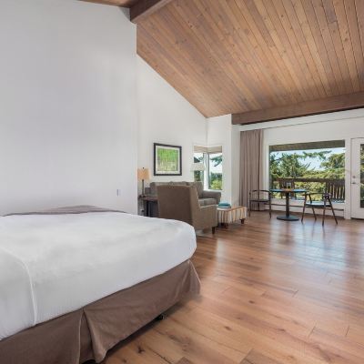 Premier King Room with Sofa Bed Salishan Coastal Lodge Promo Code