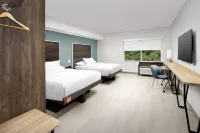 Tru by Hilton Louisville East Hotel di 