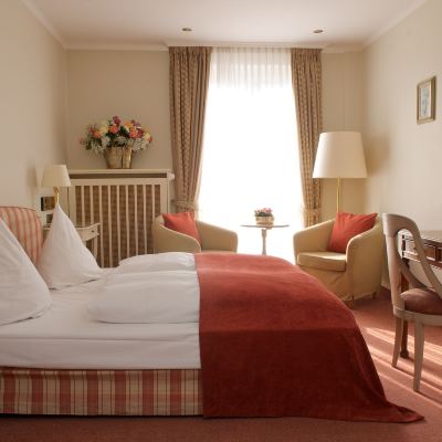 Grand Double Room, 1 Double or 2 Twin Beds, Courtyard View Hotel Schlicker Promo Code