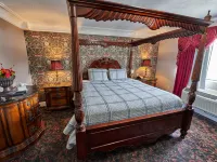 Hyannis Plaza Hotel Hotels in Barnstable