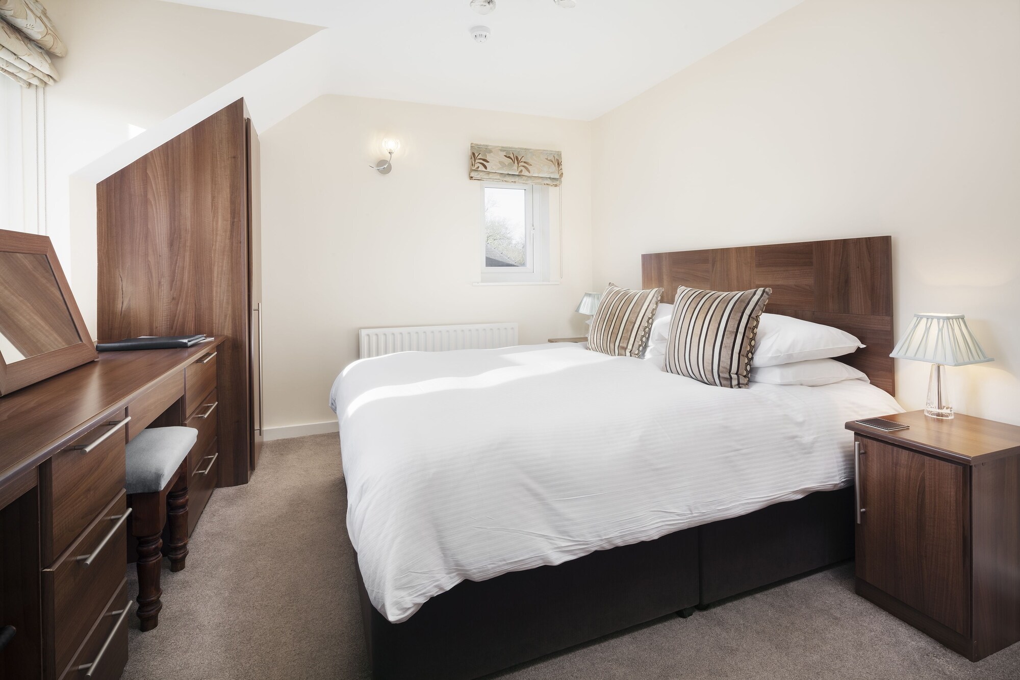 小型双人房带浴室（一楼房间9）