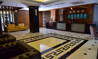 Giritligil Hotel - Housity