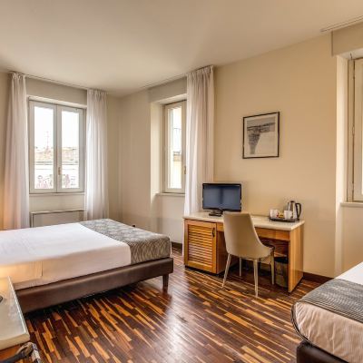 Superior Triple Room Albergo Firenze Promo Code