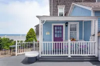 The Blue Dory Inn Hotels in 
