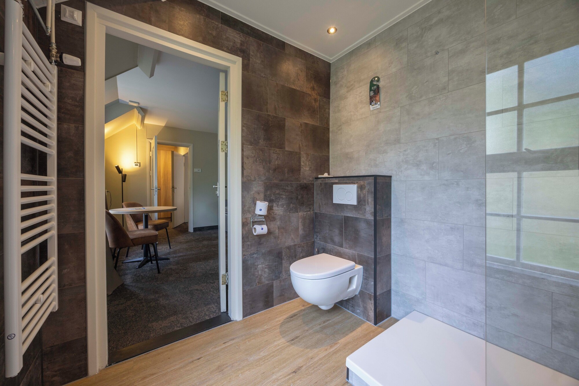 带露台的家庭房