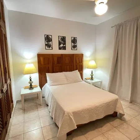 Apartment 5 Mins Walk To The Beach