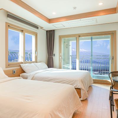 Deluxe Room Run Hotel Promo Code