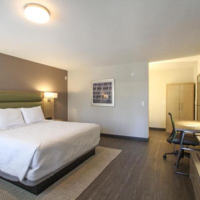 Standard King Room GreenTree Pasadena Inn Los Angeles Promo Code