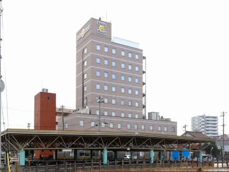 高岡站前微笑酒店