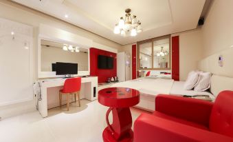 Gwangyang Ritz Hotel - Housity