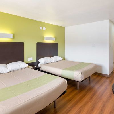 四人房 - 殘疾人通道 - 無障礙淋浴 埃爾帕索機場布利斯堡6號汽車旅館優惠