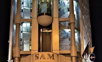 Sam Hotel