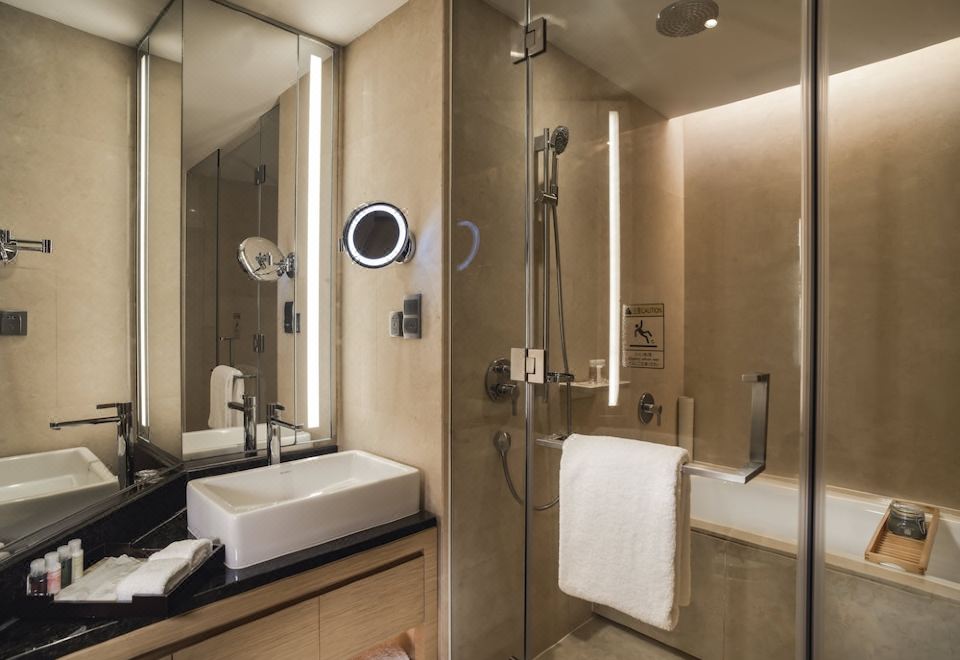 Premier Suite - 2-Room