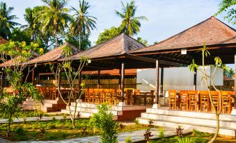 Caspla Beach Hotel Resto and Bar