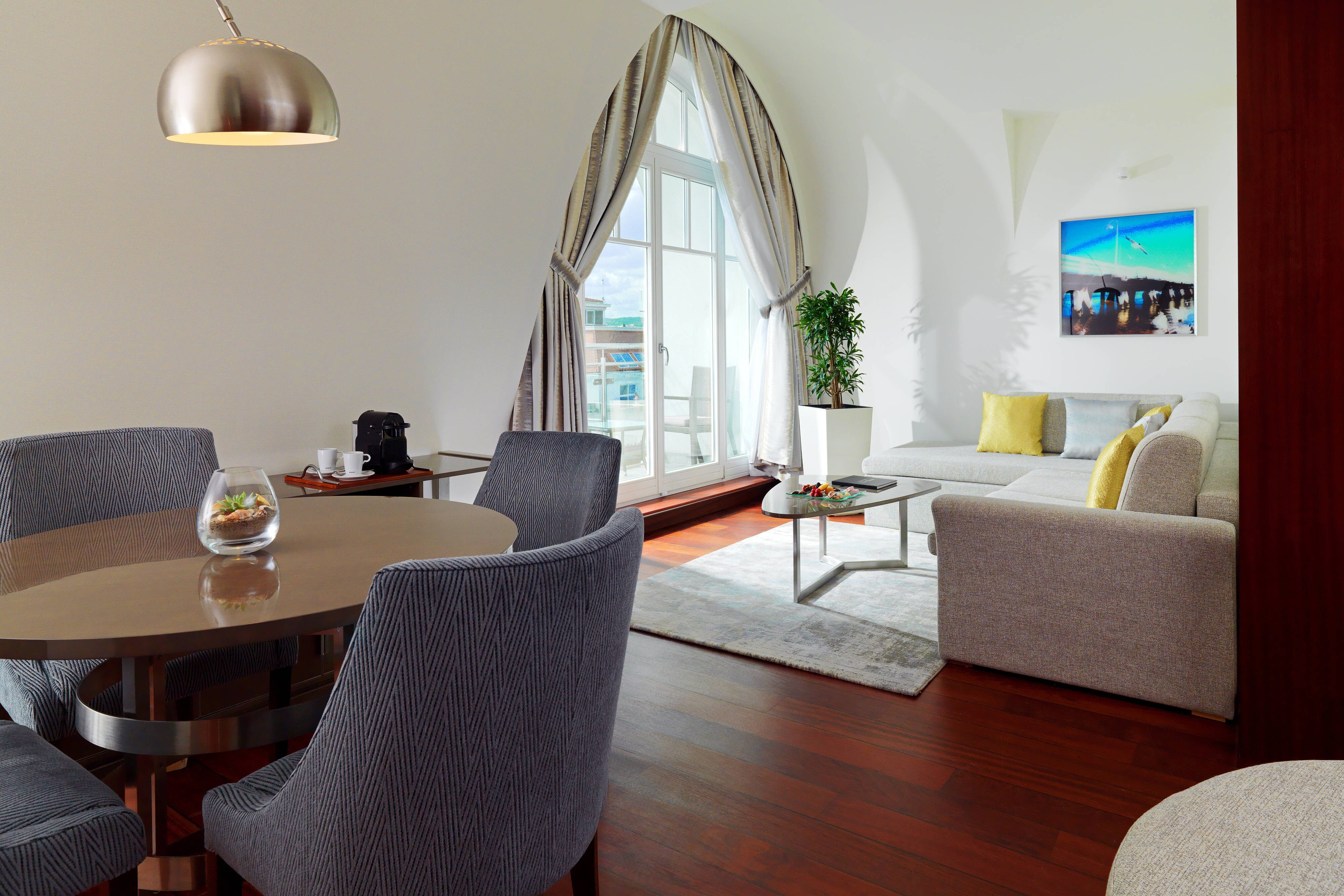 Gdansk 套房，俱樂部休息室及spa通行等級，帶陽臺