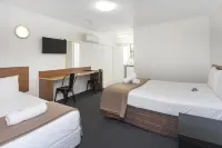 Sunshine Beach Resort