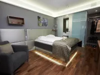 Comfort Hotel Xpress Helsinki Airport Terminal Hotels in Vantaa