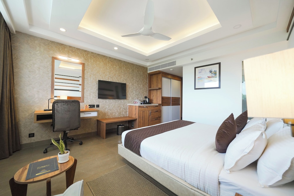 Deluxe King Room