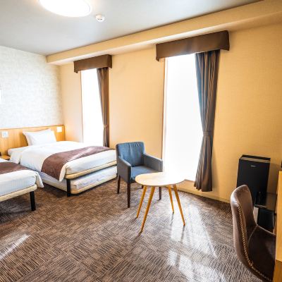 ユニバーサルツインルーム たびのホテル 佐渡 クーポン