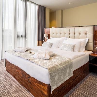 Suite Admiral Hotel Promo Code