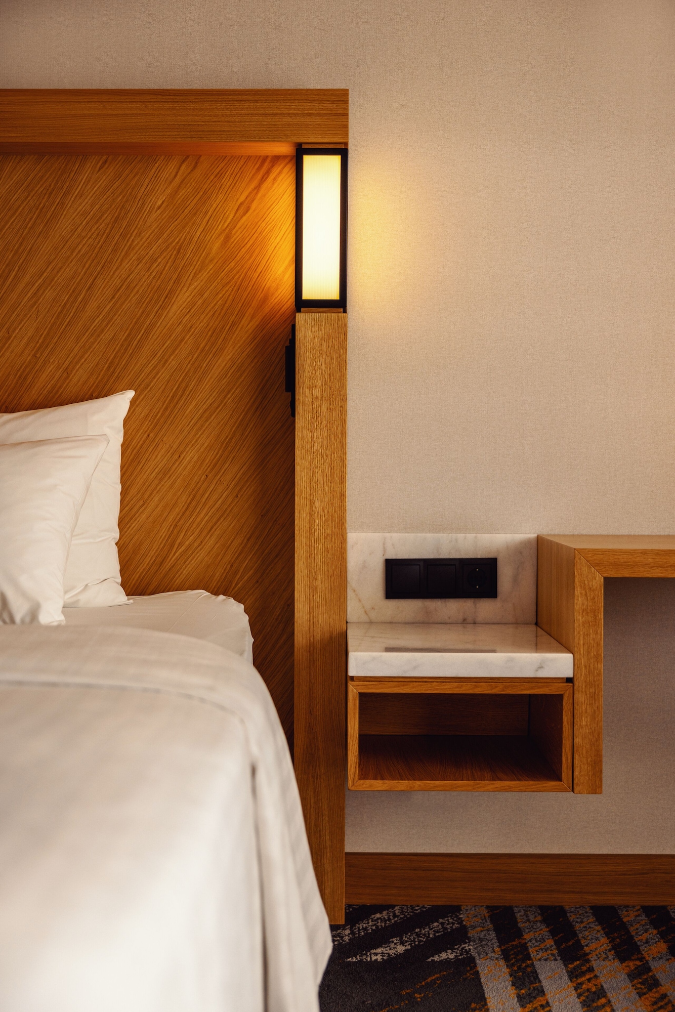 城景大型行政特大床房