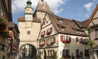 Romantik Hotel Markusturm - Housity