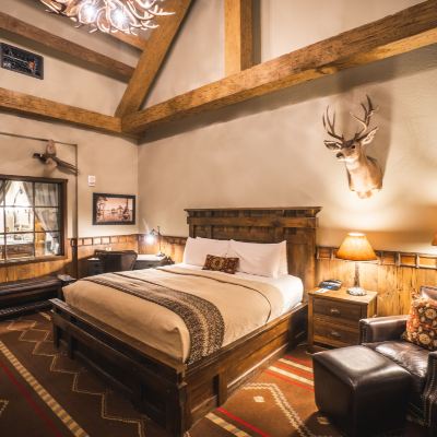 King Room with Interior View Big Cypress Lodge Promo Code