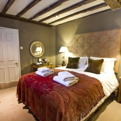 Small Double Room Chapter House Promo Code