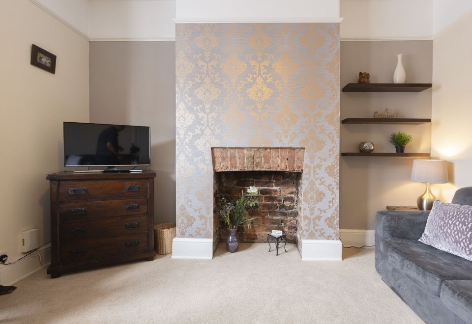 公寓，2间卧室（三层卧铺床）