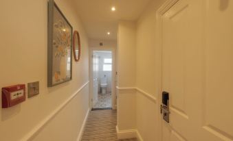 Florence House Boutique Hotel and Restaurant - Housity